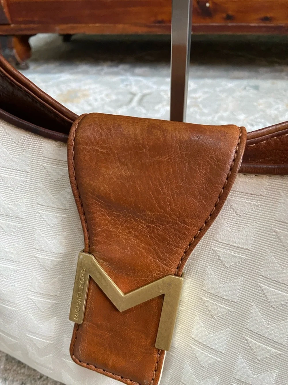 Michael Kors Vintage Lattington Hobo with Monogrammed Jacquard and Leather Trim - Picture 4 of 14
